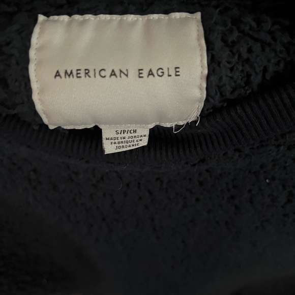 American eagle sweat shirt. - Picture 2 of 2